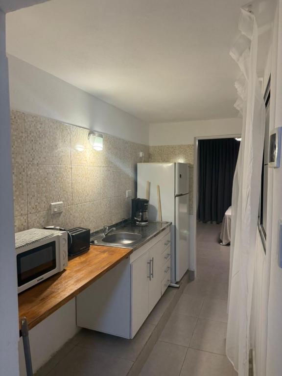 Colonial suites - 2