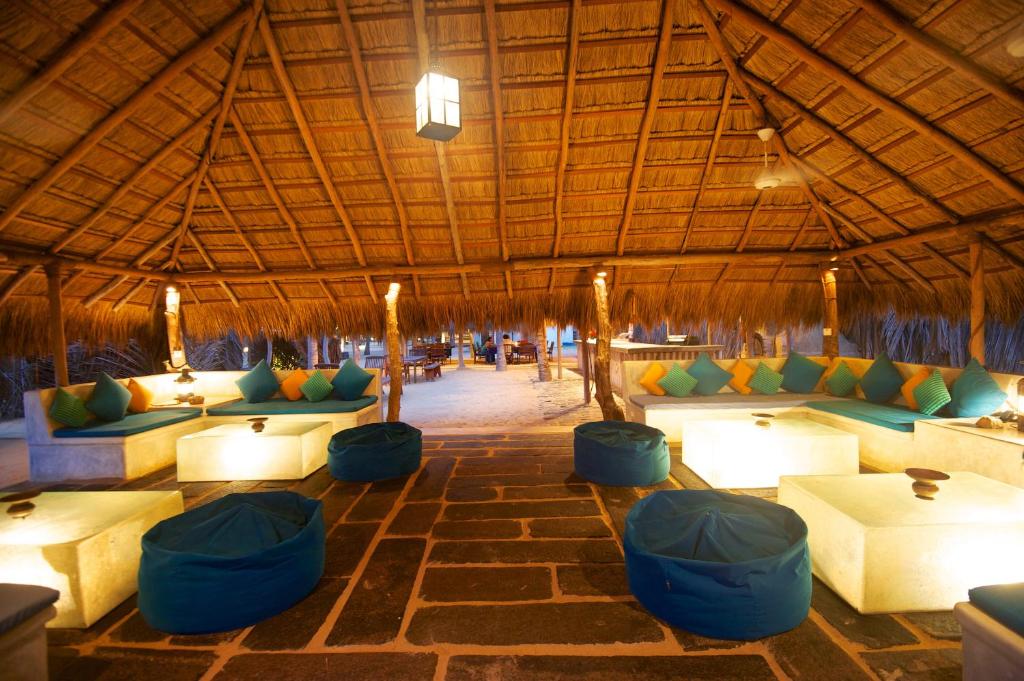 Bar/lounge