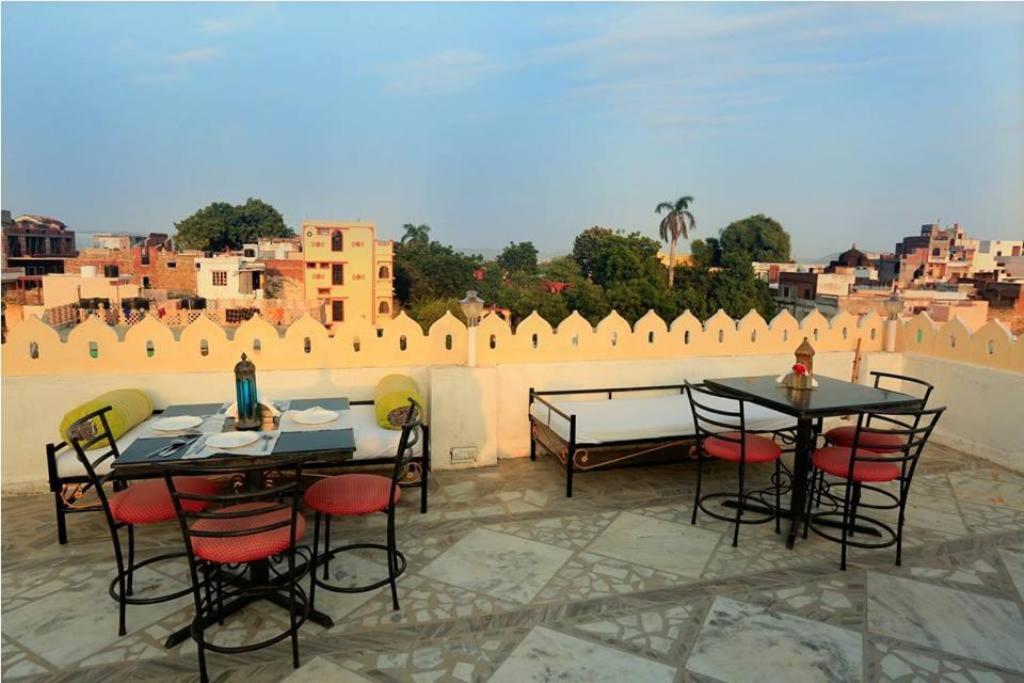 Hotel Janak Niwas photo