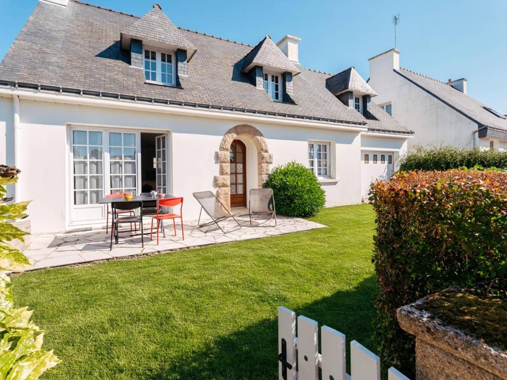 Maison Néo-Bretonne 6 pièces avec jardin à Carnac - 9 personnes - FR-1-477-264 - 1