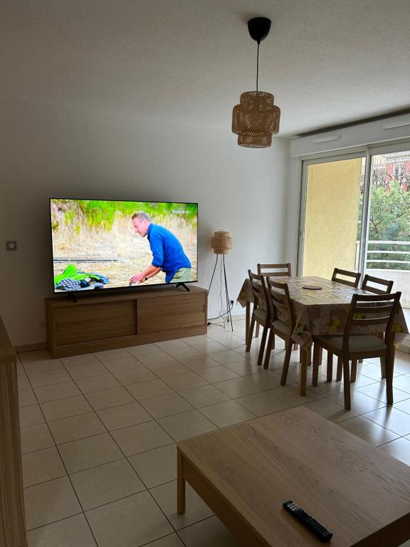 MENTON # MONACO - 3 Rooms - 6 Guests - renovated and fully equipped - 4