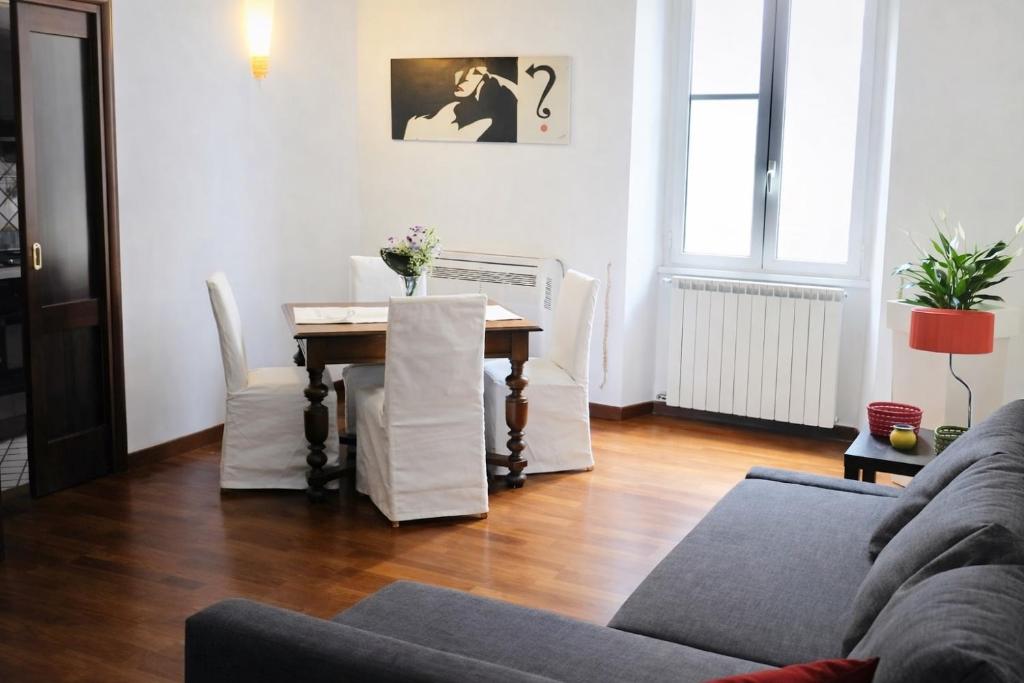 Comfort spazio e privacy 2 camere 2 bagni e self check in nel cuore di San Giovanni - 2