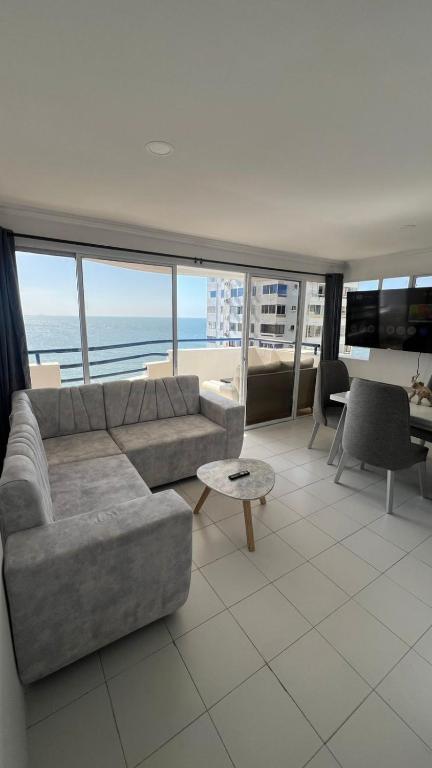 apartamento luxury Aire puro frente al mar edificio marina del rey laguito cartagena - 2