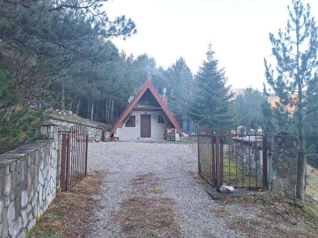 Planinska Kućica - 5