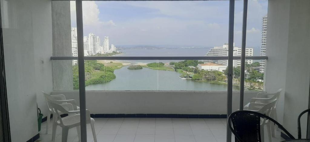 Apartamento Tres Carabelas El Laguito - 2