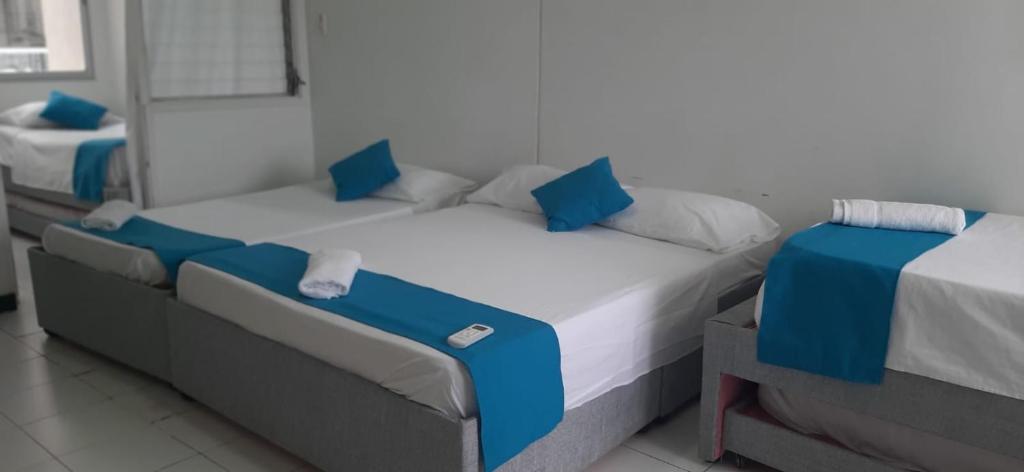 Apartamento Tres Carabelas El Laguito - 4