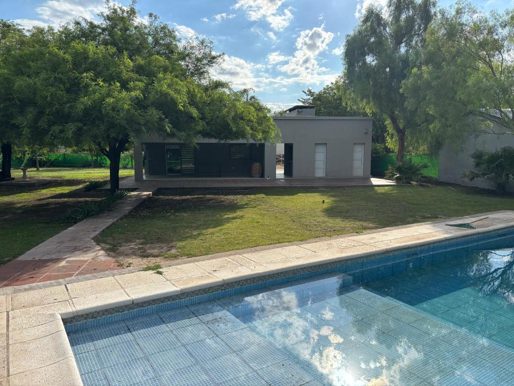 Las Charatas Farm - 1