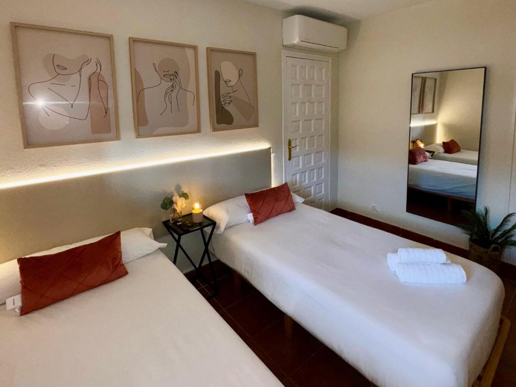 Caroline House Marbella Puerto Banus - 1