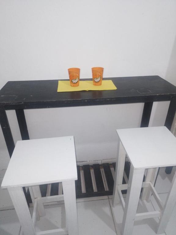 1 ambiente sobre Av constitucion - 3