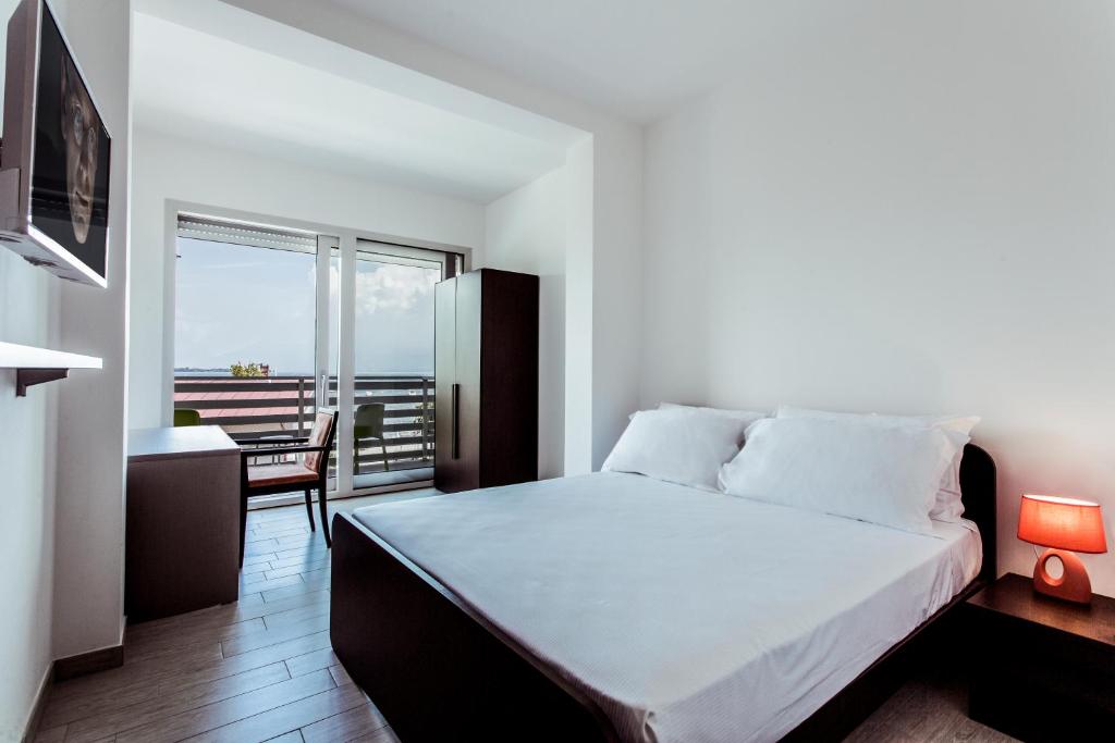 Hotel Stella del Benaco photo