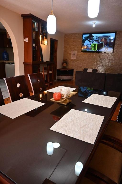 Spacious and Comfortable Accommodation D'Hernandez - 3