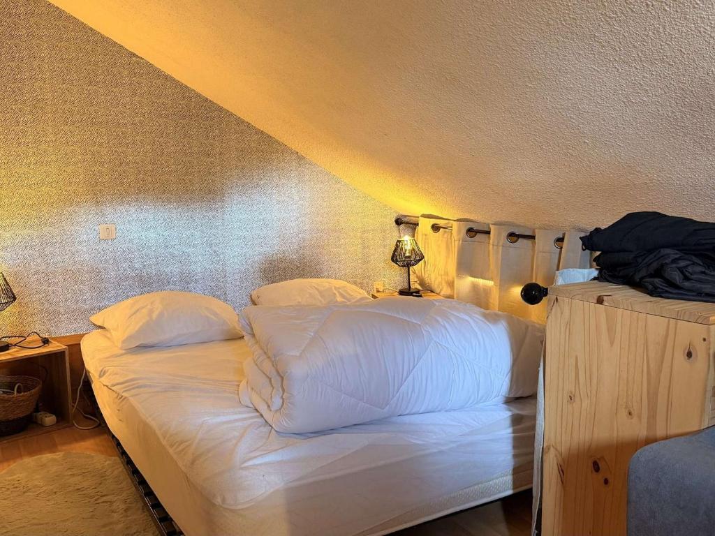 Studio mezzanine ensoleillé, proche pistes, Les Carroz d'Arâches - FR-1-572-346 - 4