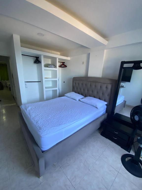 Apartment with two bedrooms in from the Cartagena beach - 2