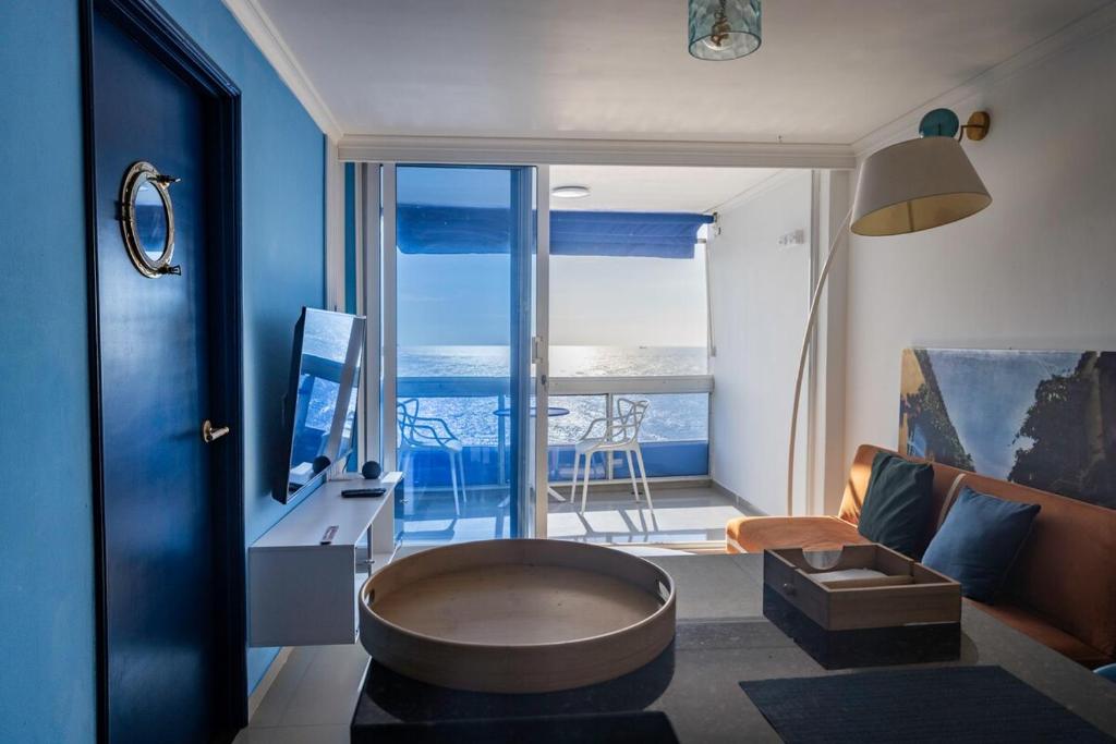 Balcony to the Horizon - 2