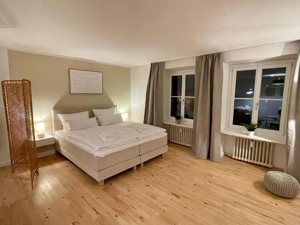 Apartment with Kitchen, Conservatory, Rain Shower - 3