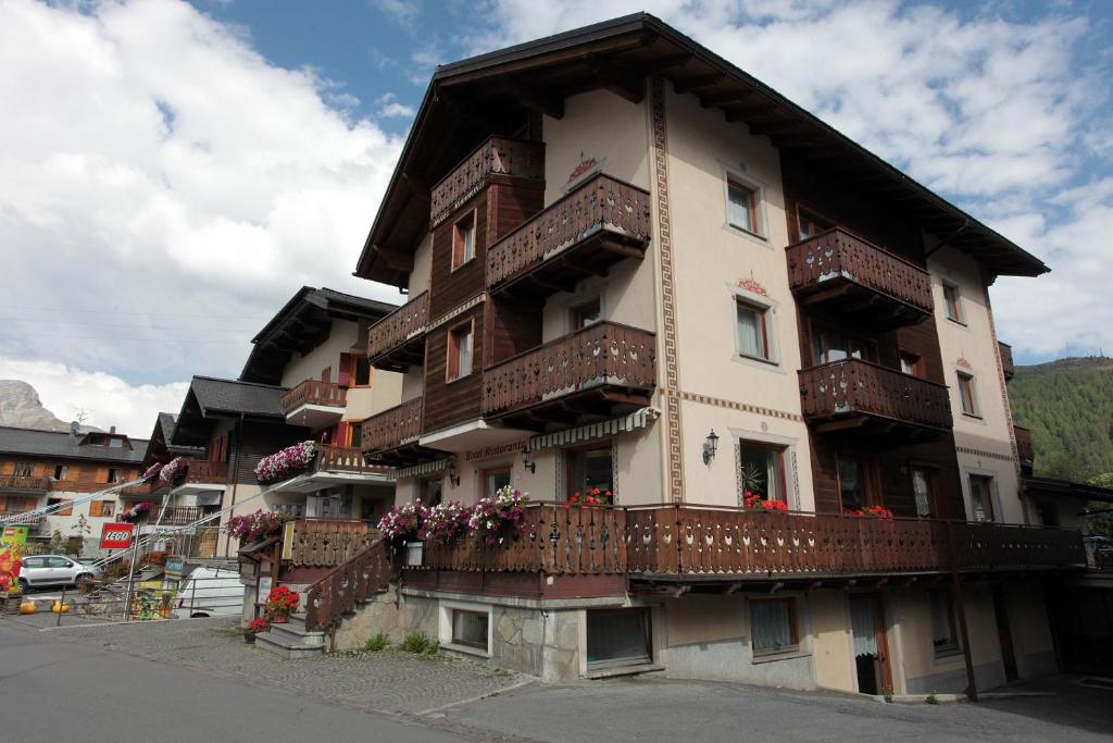 Hotel Miramonti - 1