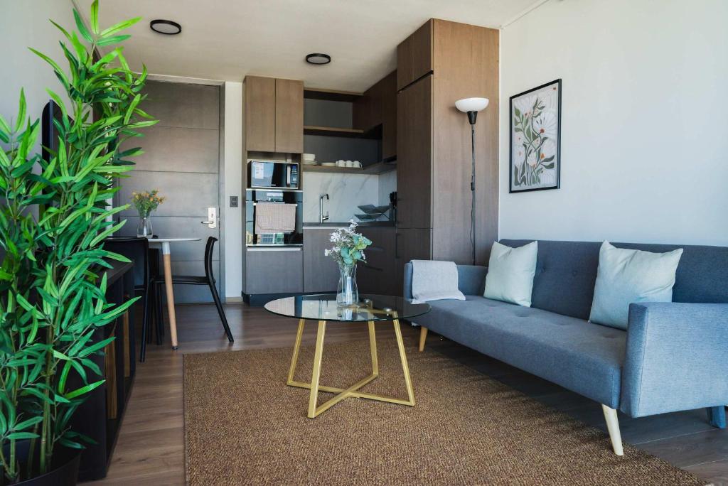 Prime 2BR Oasis in the Heart of Las Condes - 3