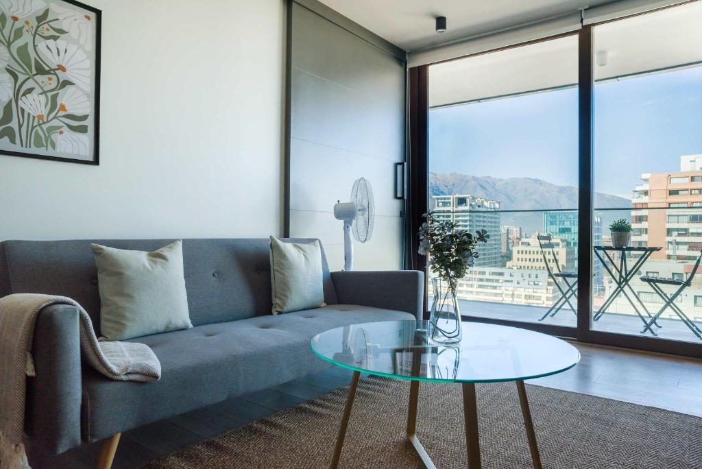 Prime 2BR Oasis in the Heart of Las Condes - 5