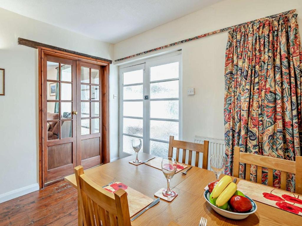 2 Bed Cottage in Hawkshead photo 6
