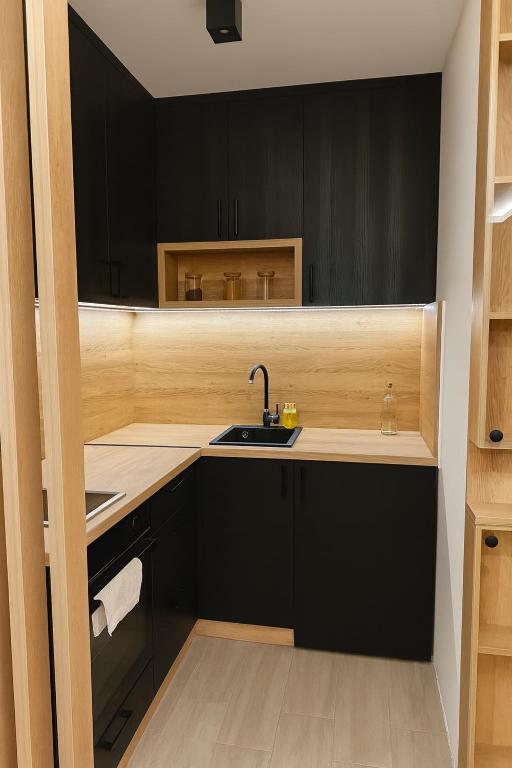 Karas Cozy Lodge - 3