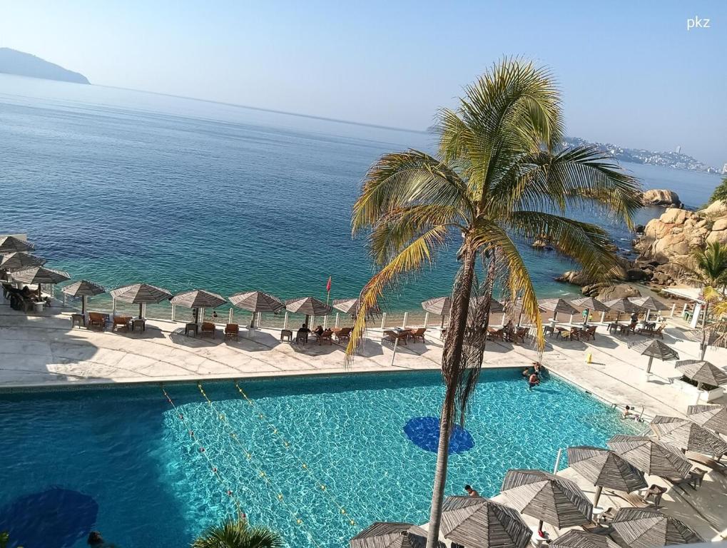 SUITE TORRES GEMELAS 2902 vista al mar - 1