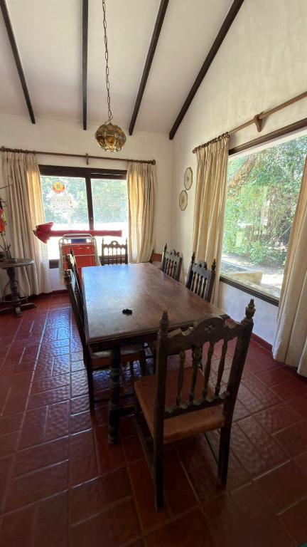 Spacious vacation home, 4BR with large garden,classic chalet style, San Rafael,Punta del Este - 4