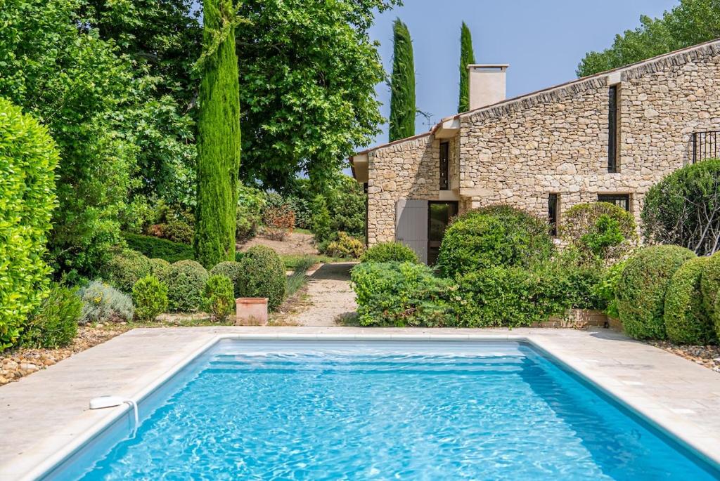 Magnifique villa au coeur de la campagne de Gordes - 2