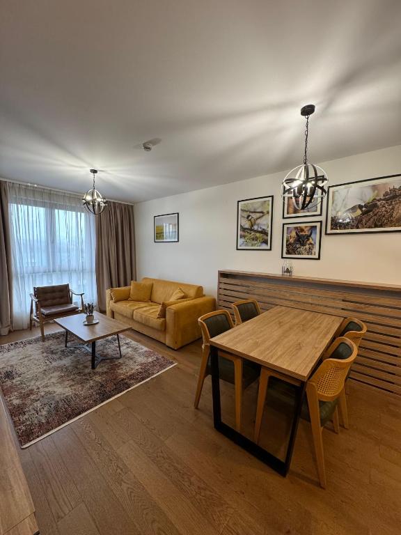 Luxury Lake View Apartment in Hotel Zlatibor - Panorama & Comfort - 4