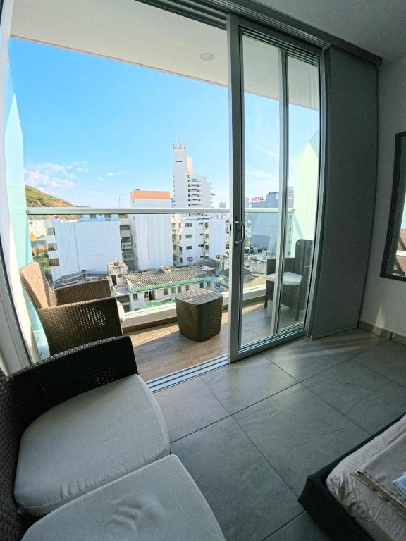 Apartaestudio 803A Sky Towers - 1