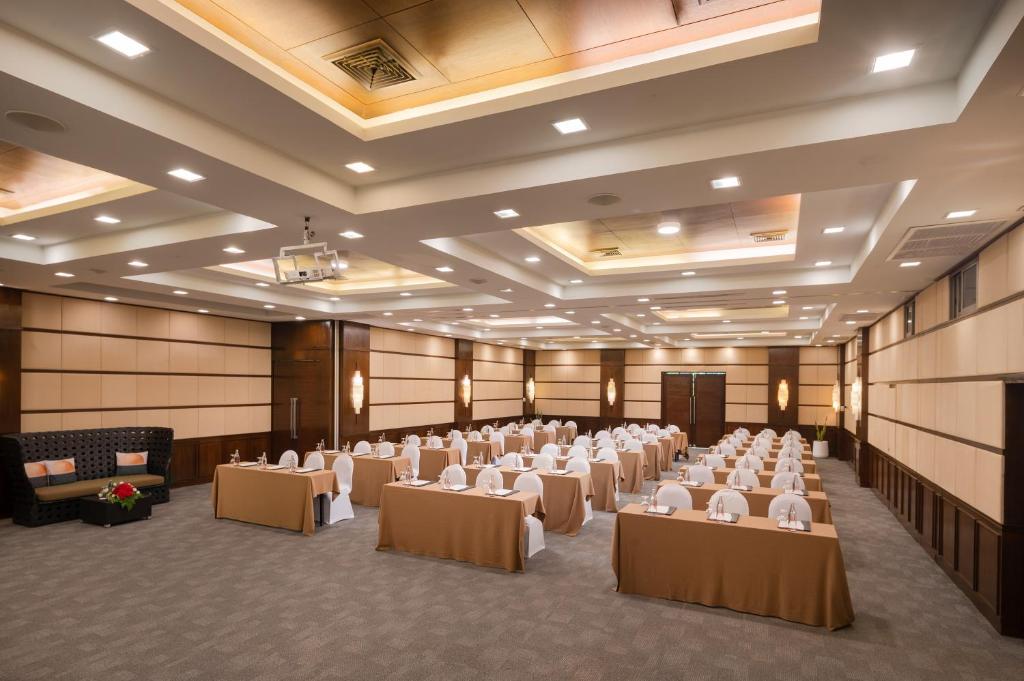 Meeting room / ballrooms