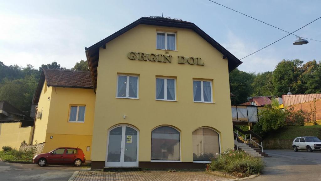 Guest House Grgin Dol — Hotel in Pozega