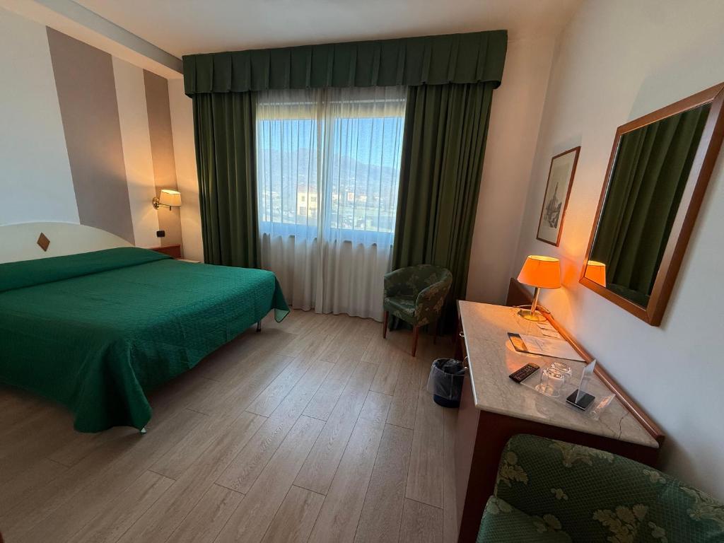 Hotel Le Ville - 2