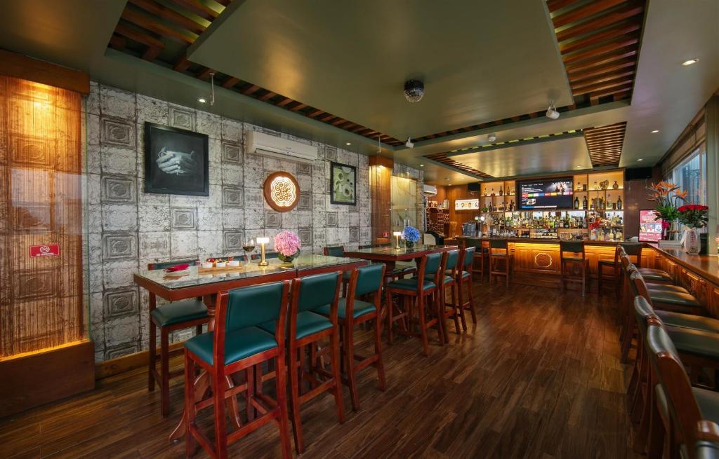Bar/lounge