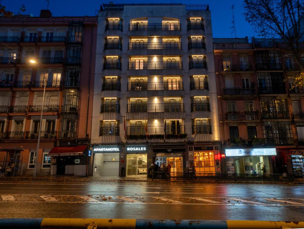 Aparto-Hotel Rosales - 2