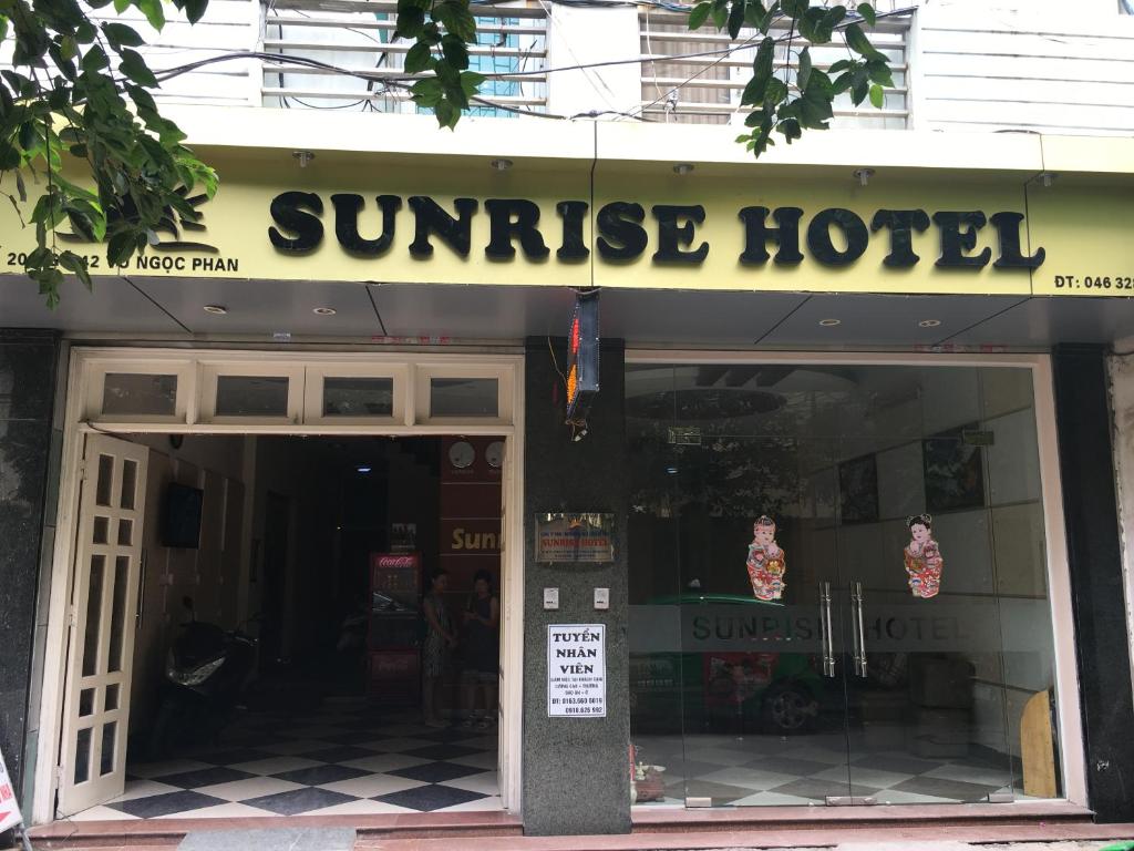 Sunrise Hotel, Đống Đa