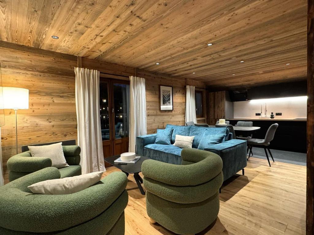 Bel appartement T4 au centre du village, proche des pistes, parking - FR-1-459-251 - 1