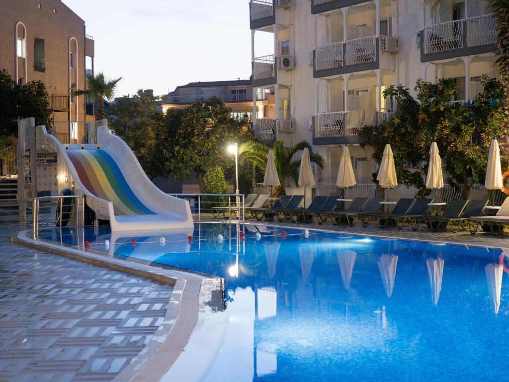 Halıcı Hotel Marmaris — Swimming pool in Marmaris, Mugla