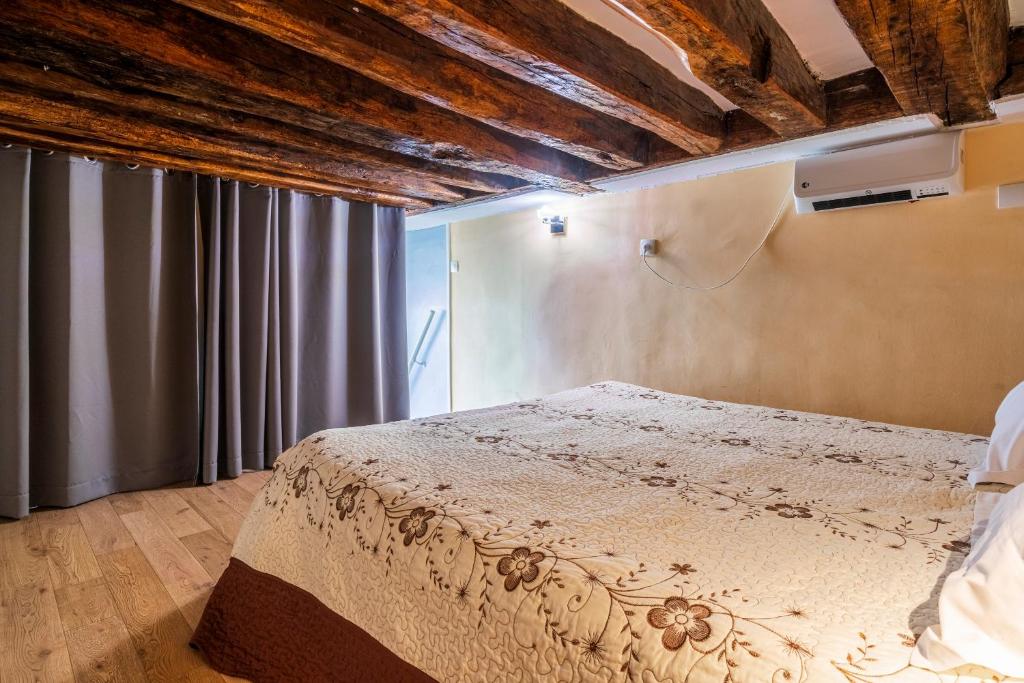 Paris Center Loft - 4