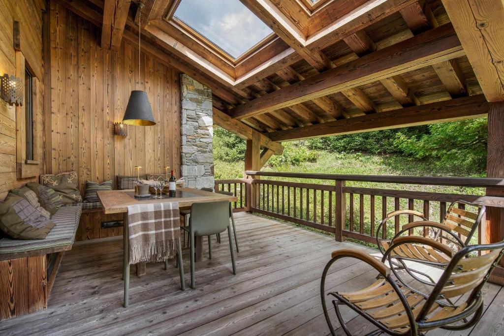 Luxury Chalet Sauna Cinema Mont Blanc Views in Megeve - 3
