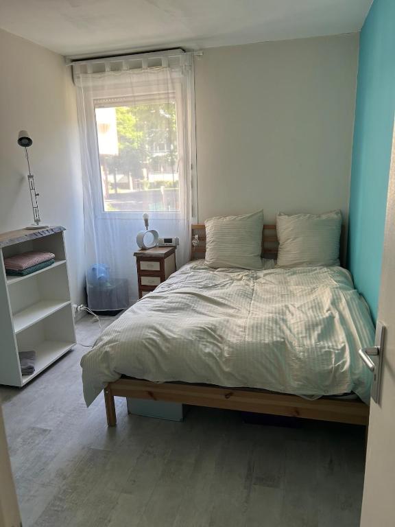Apartment close to Place Luton - 5