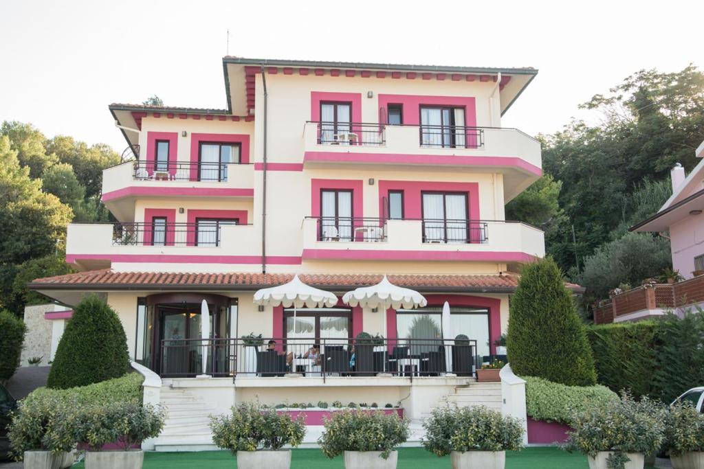 Hotel Levante — Hotel in Fossacesia