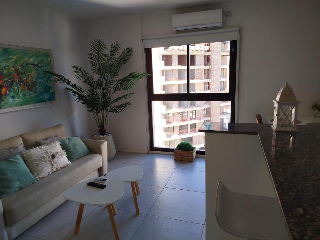 Departamento céntrico, moderno y confortable - 4