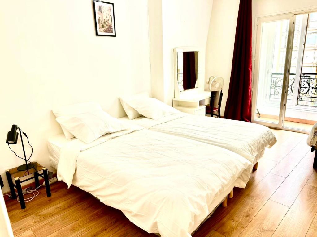Bastillle two bedroom APT - 3