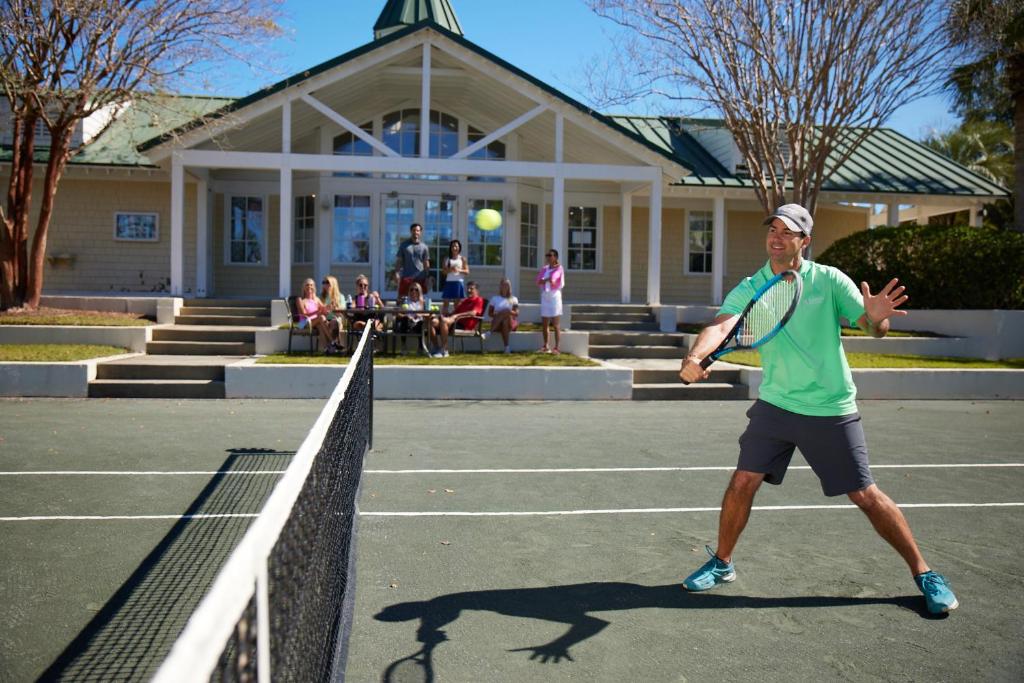 Tennis court