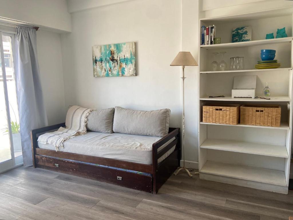 Depto 2 ambientes con terraza - 3