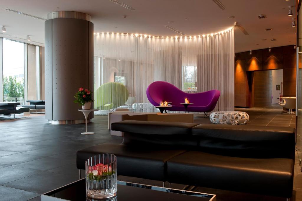 The Hub Hotel photo