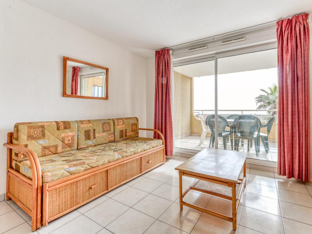 Alizea Beach A N106 2P4 - 3