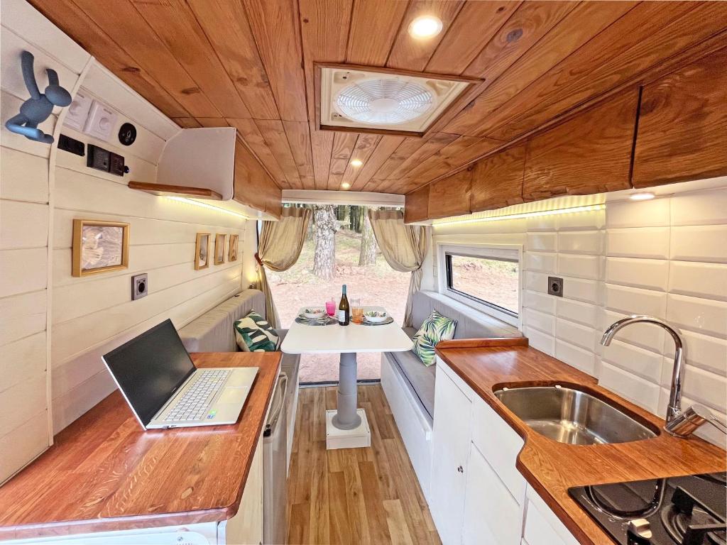 Tenerife Stylish Camper Van with Bathroom - 4