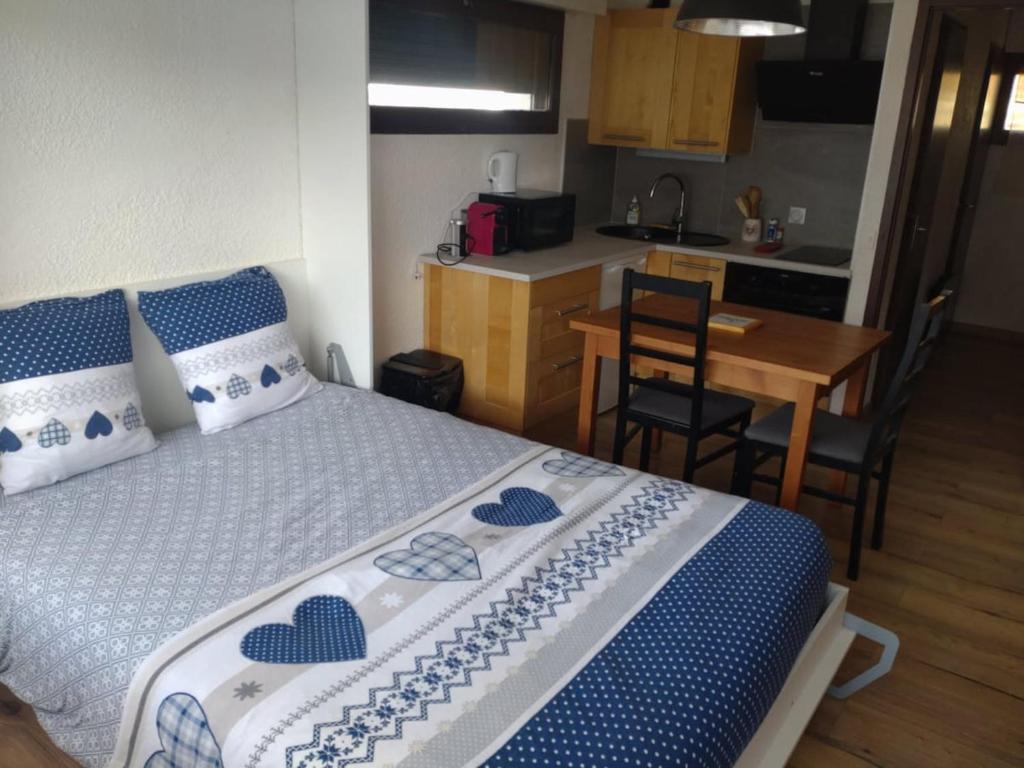 Appartement 4 personnes citée fleurie - 1