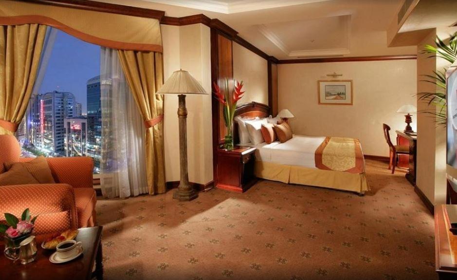 Carlton Palace Hotel Swimming pool